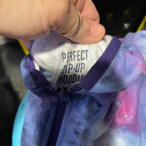 Girls Outfit Bundle Size 14-16 Joggers Leggings Zip up Hoodie All in Motion - Picture 5 of 8